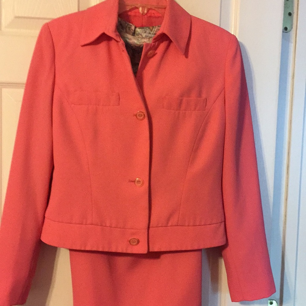 2 piece suit